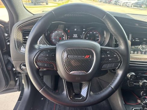 Used 2022 Dodge Charger SXT w/ Blacktop Package RWD image 21