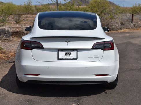 Used 2022 Tesla Model 3 Performance AWD/4WD image 4