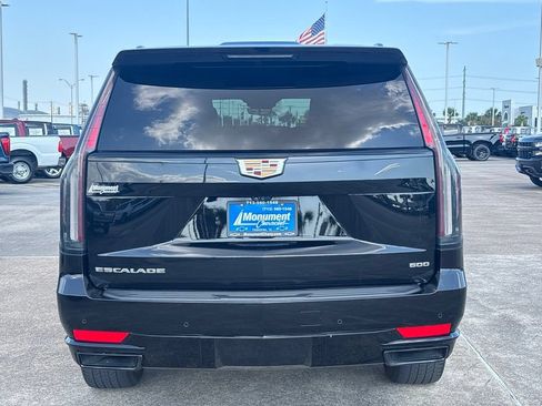 Used 2024 Cadillac Escalade ESV Sport AWD/4WD image 11