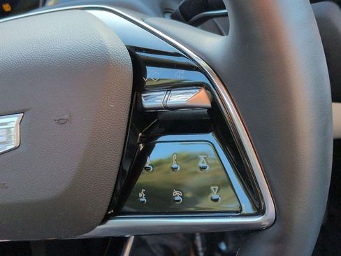 Certified 2024 Cadillac Lyriq Luxury RWD image 25