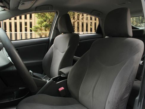 Used 2010 Toyota Prius Three FWD image 16