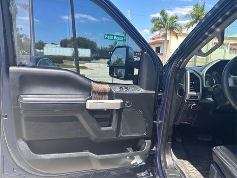 Used 2019 Ford F450 Lariat w/ Lariat Ultimate Package AWD/4WD image 21