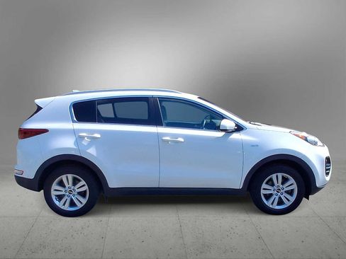 Used 2017 Kia Sportage LX w/ LX Popular Package AWD/4WD image 9