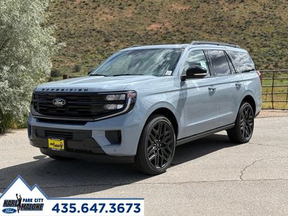 New 2026 Ford Expedition Platinum w/ Stealth Performance Package