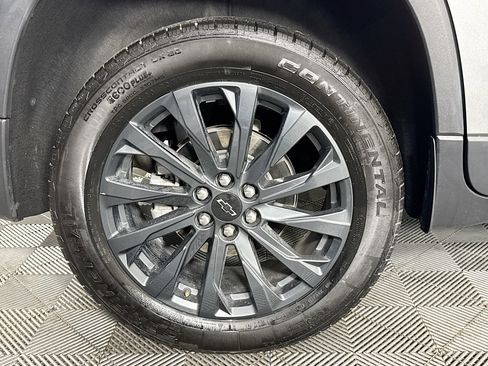 Used 2024 Chevrolet Traverse RS image 58