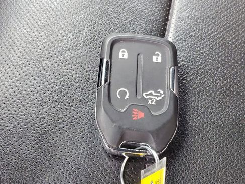 Used 2021 Chevrolet Silverado 2500 LTZ w/ LTZ Plus Package image 40