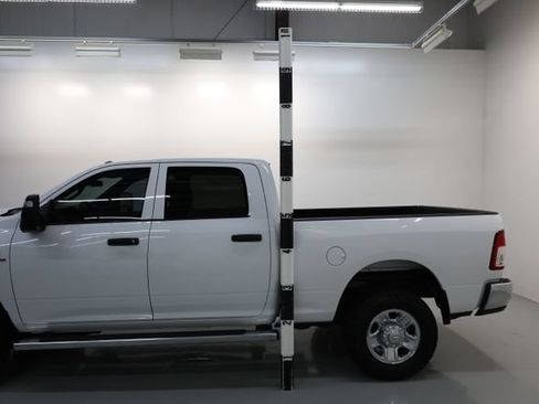 Used 2024 RAM 2500 Tradesman w/ Chrome Appearance Group AWD/4WD image 50