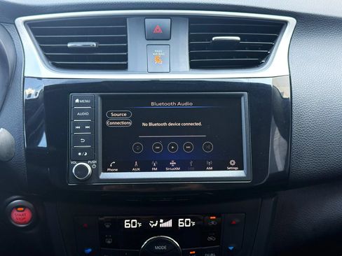 Used 2019 Nissan Sentra SV FWD image 16