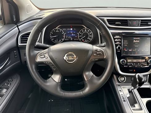 Used 2020 Nissan Murano SL w/ Moonroof Package AWD/4WD image 14