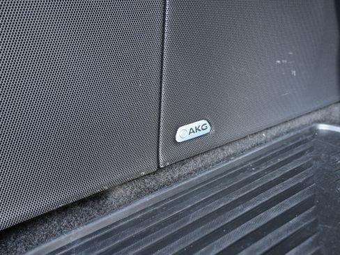 Used 2025 Cadillac Escalade Sport Platinum image 15