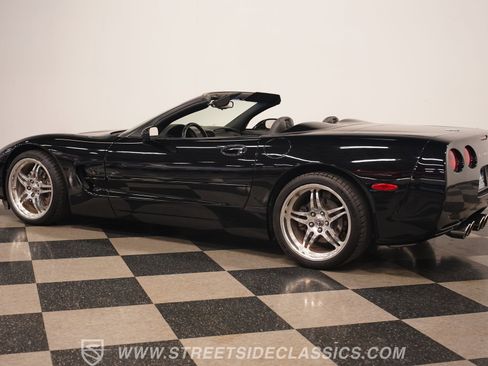 Used 2000 Chevrolet Corvette Convertible w/ Memory Pkg image 10