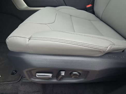 New 2026 Toyota Tundra Limited AWD/4WD image 28
