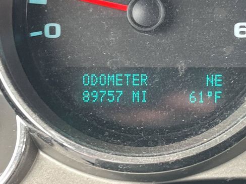 Used 2012 Chevrolet Silverado 1500 LT AWD/4WD image 25