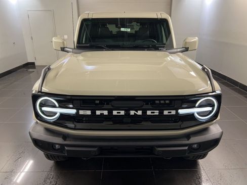 New 2026 Ford Bronco Outer Banks image 2