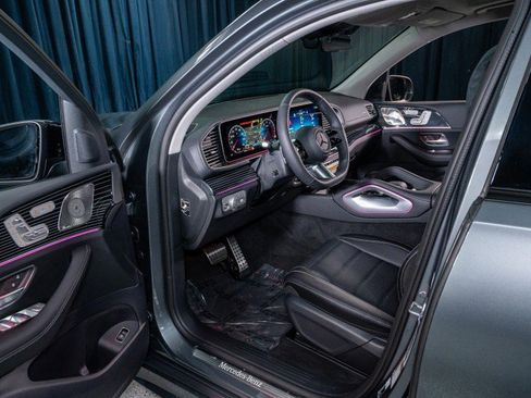 New 2026 Mercedes-Benz GLS 450 4MATIC image 11