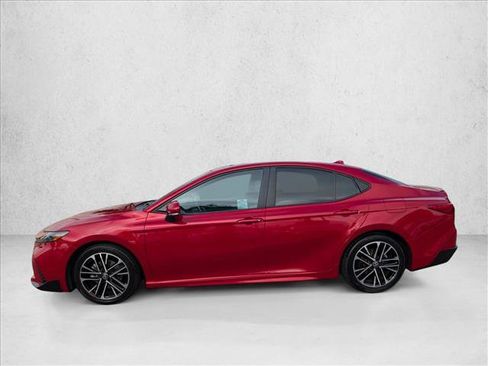 Used 2025 Toyota Camry SE w/ Multimedia Upgrade Package FWD image 9