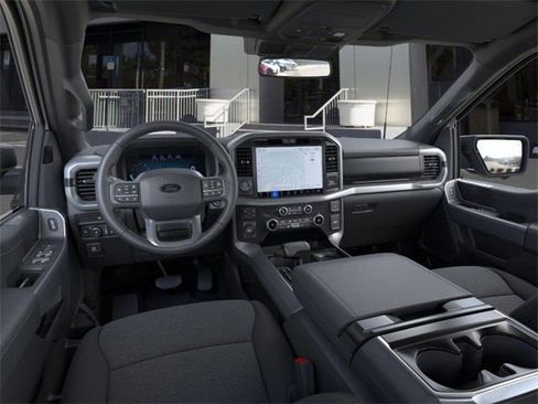 New 2025 Ford F150 XLT w/ Equipment Group 302A MID image 31