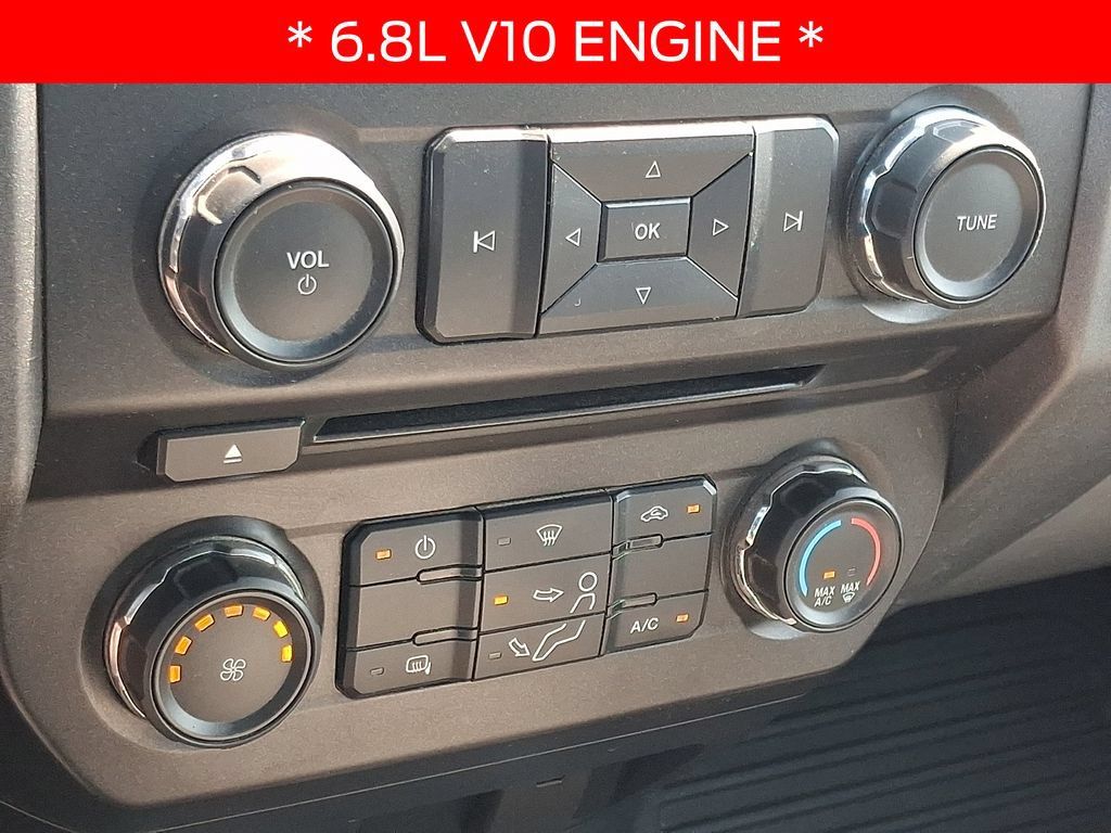 Used 2017 Ford F450 XL w/ Power Equipment Group AWD/4WD image 13