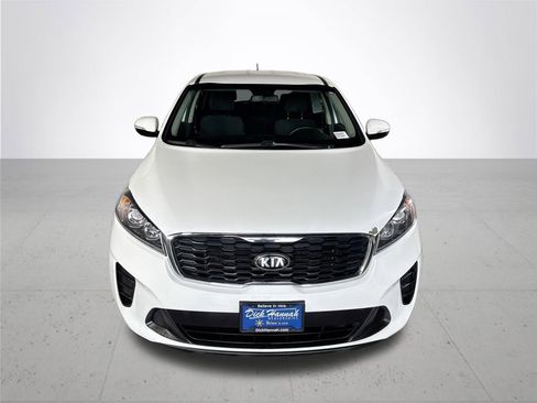 Used 2019 Kia Sorento FWD image 3