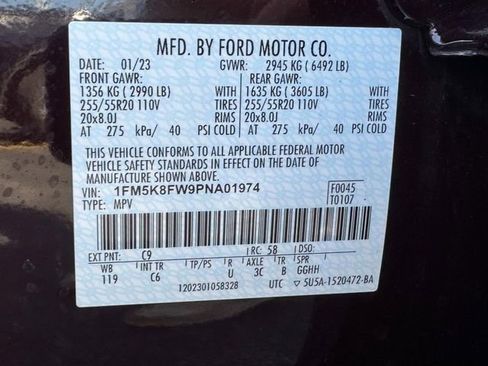 Used 2023 Ford Explorer Limited w/ Hybrid Equipment Group 310A AWD/4WD image 27