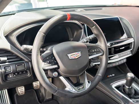 Used 2023 Cadillac CT5 V Blackwing w/ Carbon Fiber Package 2 RWD image 12