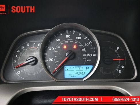 Used 2015 Toyota RAV4 LE AWD/4WD image 12