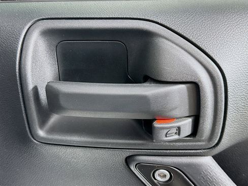 Used 2017 Jeep Wrangler Unlimited Rubicon w/ Quick Order Package 24Z Recon image 28