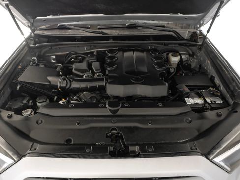 Used 2016 Toyota 4Runner Limited image 51