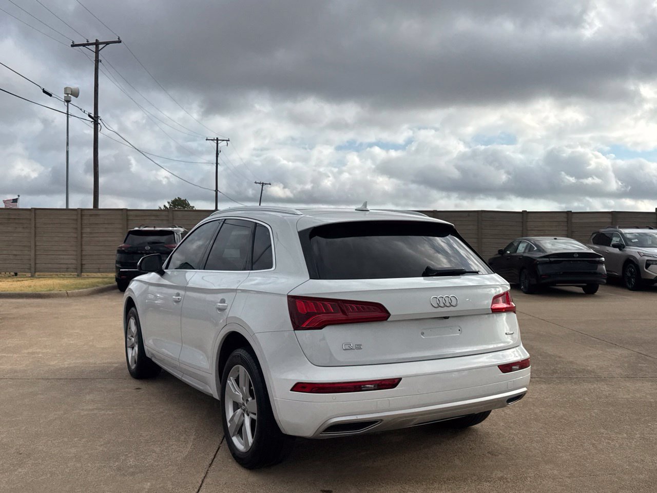 Used 2019 Audi Q5 2.0T Premium Plus AWD/4WD image 19