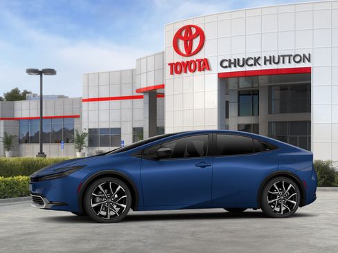 New 2026 Toyota Prius Plug-In Hybrid FWD image 33