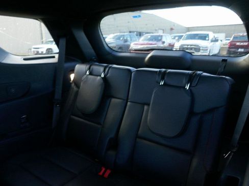 New 2026 Ford Explorer ST-Line w/ ST-Line Street Pack image 13