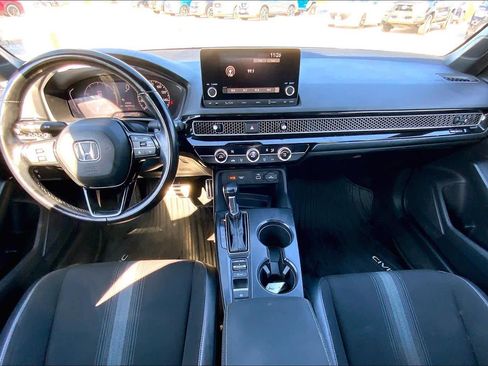 Used 2022 Honda Civic Sport image 14