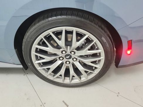 Used 2026 Ford Mustang GT Premium RWD image 38