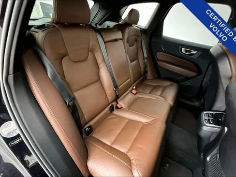 Certified 2023 Volvo XC60 B5 Ultimate w/ Climate Package image 35