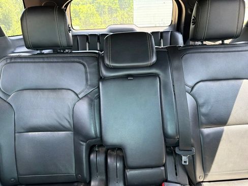 Used 2016 Ford Explorer Limited AWD/4WD image 17
