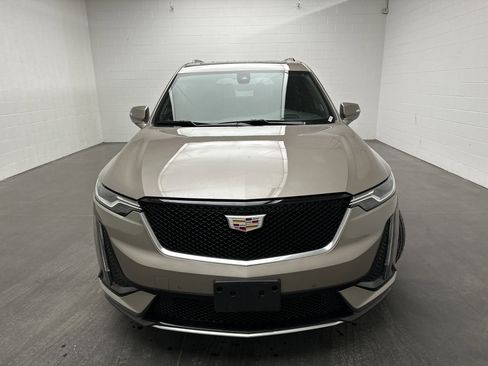 Used 2023 Cadillac XT6 Sport image 4