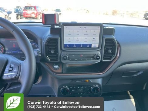 Used 2024 Ford Bronco Sport Outer Banks w/ Tech Package image 17