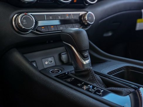 Used 2025 Nissan Sentra S image 30