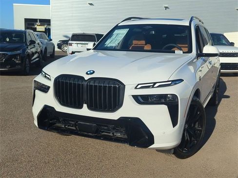 New 2026 BMW X7 xDrive40i w/ M Sport Package image 3