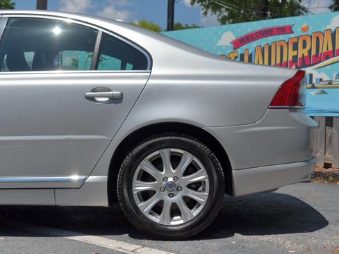 Used 2010 Volvo S80 3.2 FWD image 9