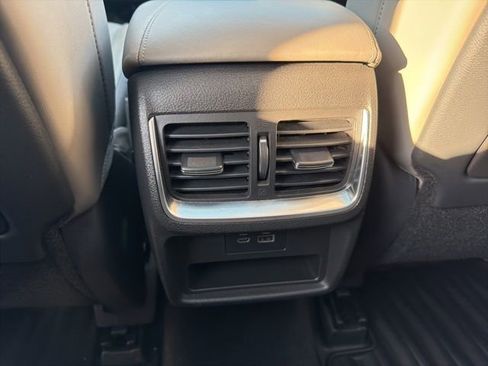 Used 2023 INFINITI QX50 Luxe image 12