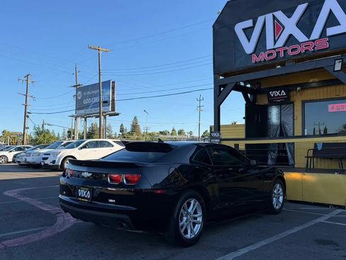 Used 2013 Chevrolet Camaro LT RWD image 7