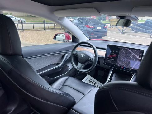 Used 2018 Tesla Model 3 Mid Range RWD image 24