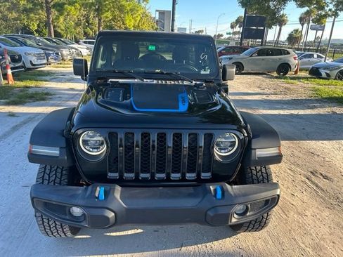 Used 2022 Jeep Wrangler Unlimited Rubicon 4xe AWD/4WD image 14