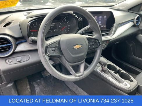 Certified 2024 Chevrolet Trax LS w/ LS Convenience Package image 7