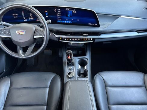 Used 2025 Cadillac XT4 Premium Luxury FWD image 14