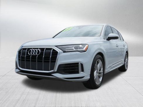 Used 2023 Audi Q7 3.0T Prestige image 7