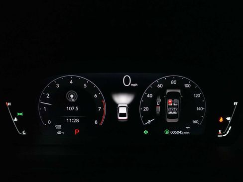 Used 2025 Honda Accord SE image 19