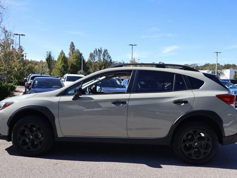Used 2023 Subaru Crosstrek 2.0i Premium w/ Special Edition image 4