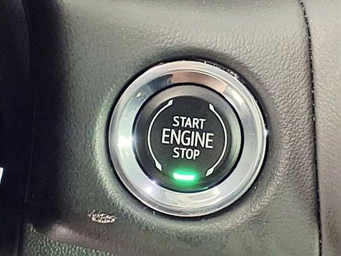 Used 2023 Chevrolet Tahoe Z71 image 9